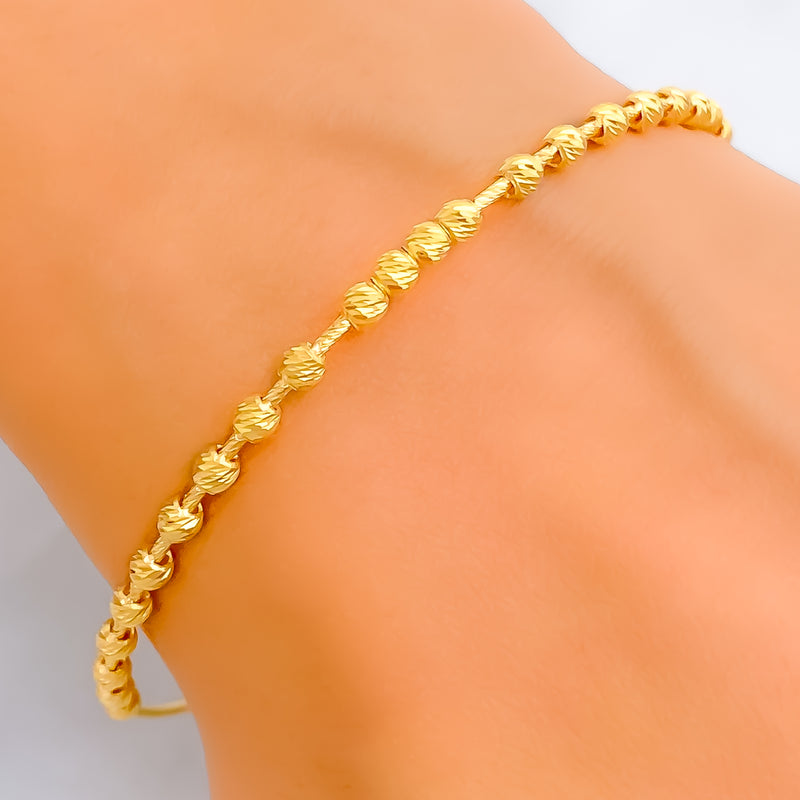 Modish Flawless 22k Gold Bangle Bracelet 