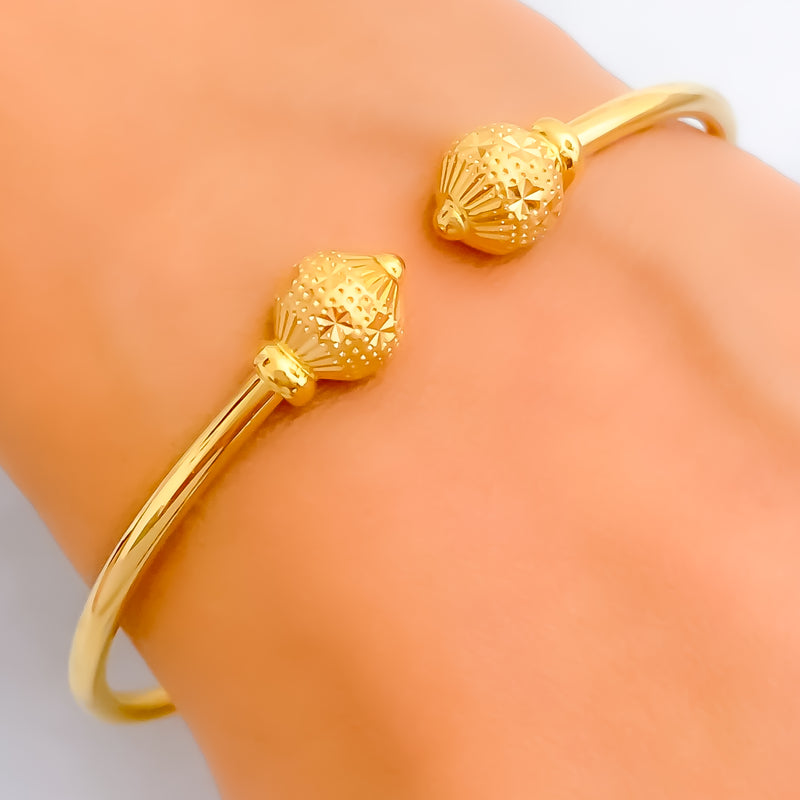 Modest Star Adorned 22k Gold Bangle Bracelet 