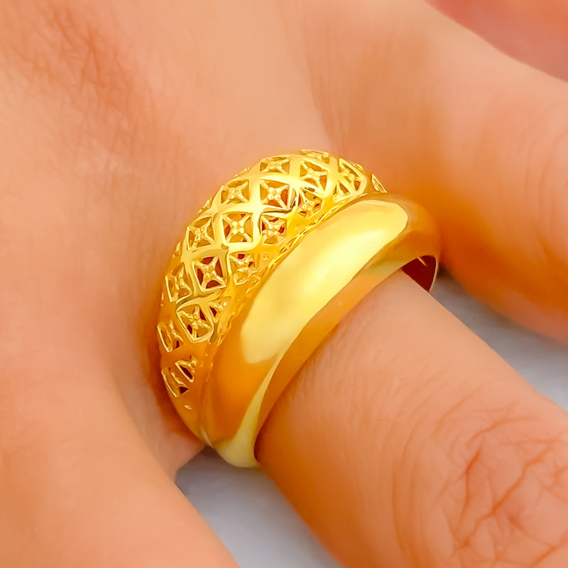 Classic Elevated 22k Gold Ring