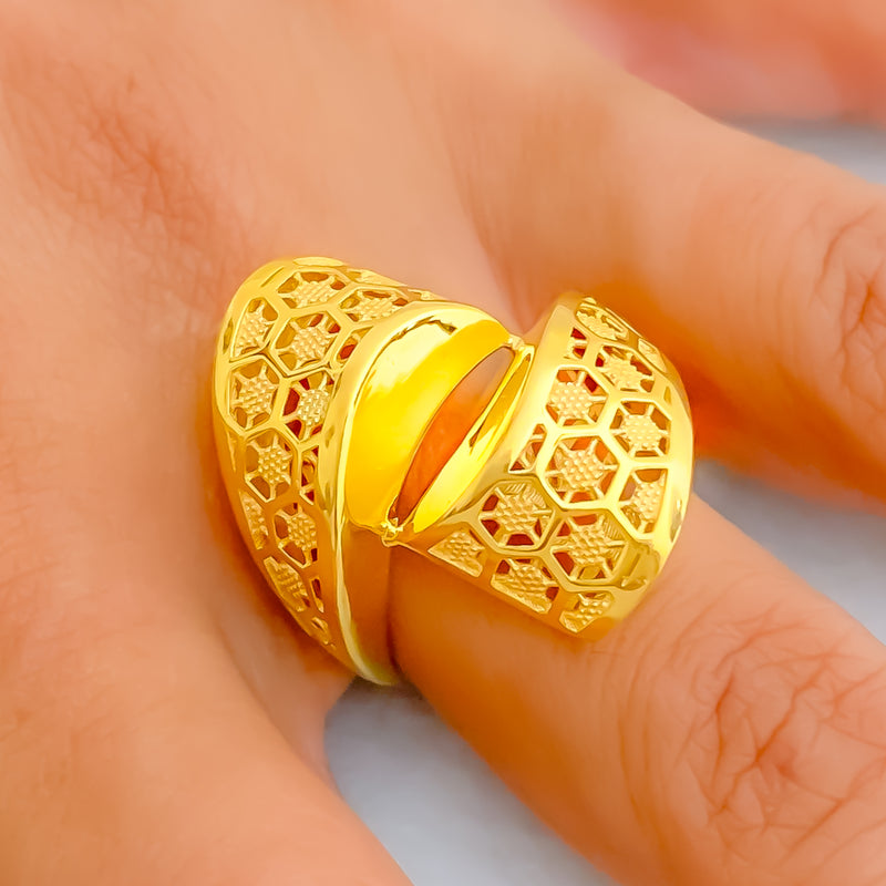 Majestic Sophisticated 22k Gold Ring