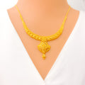 Mesmerizing Ornamental 22k Gold Necklace Set 