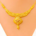Fascinating Fanned 22k Gold Necklace Set