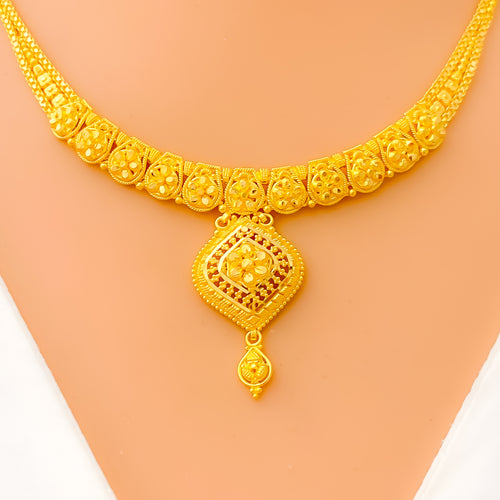 Charming Floral 22k Gold Necklace Set 