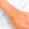 beautiful-striking-22k-gold-bracelet