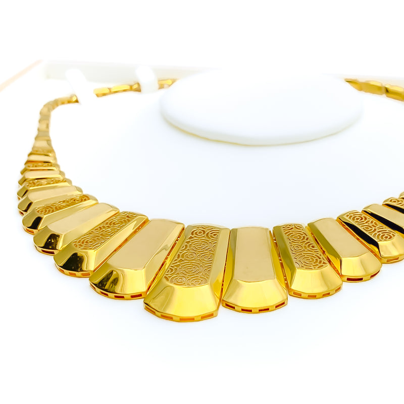 Alternating Radiant 21k Gold Necklace W/Bracelet + Ring