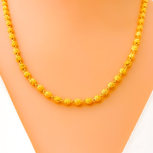 dressy-draped-22k-gold-necklace