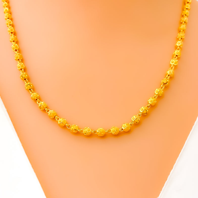 dressy-draped-22k-gold-necklace