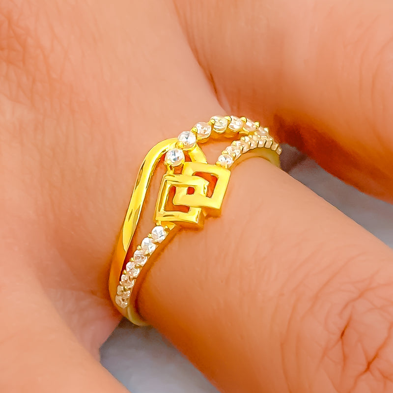 Vibrant Stunning 22k Gold CZ Ring