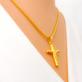 gleaming-22k-gold-cross-pendant