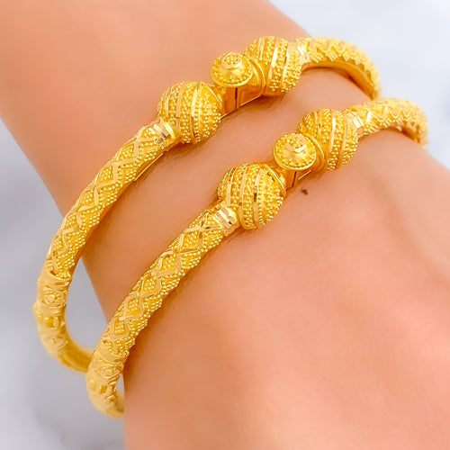 exquisite-blooming-22k-gold-pipe-bangles