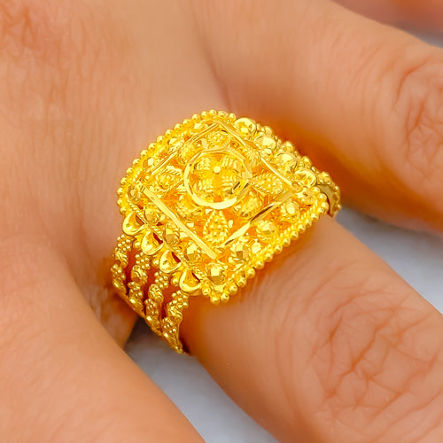 dazzling-vibrant-22k-gold-semi-statement