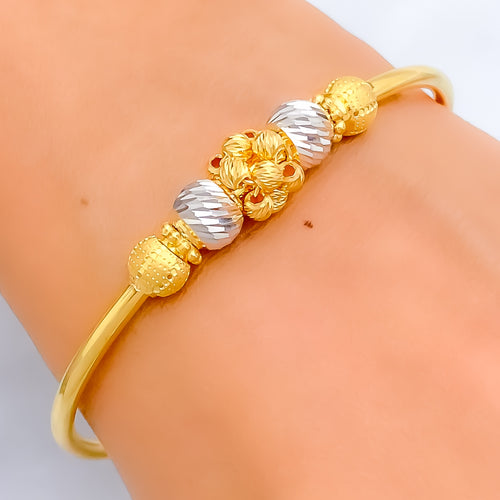 Reflective Popcorn 22k Gold Bangle Bracelet