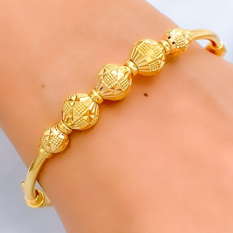 Captivating Star Adorned 22k Gold Bangle Bracelet 