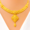 Checkered Kite Shaped 22k Gold Necklace Set 
