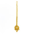 traditional-striped-crescent-22k-gold-tikka