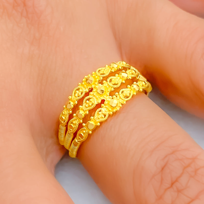 Bright Timeless 22K Gold Ring