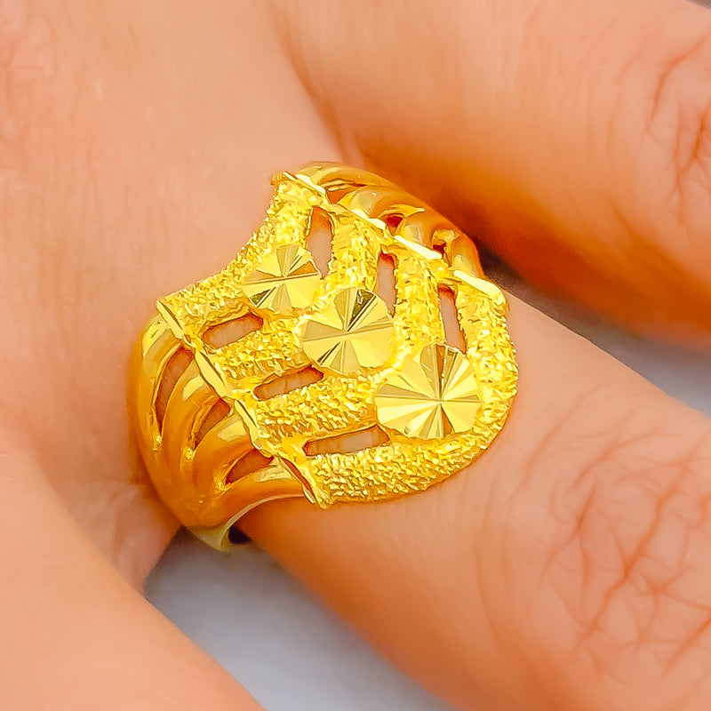 Glam Couture Heart Accented 22k Gold Ring