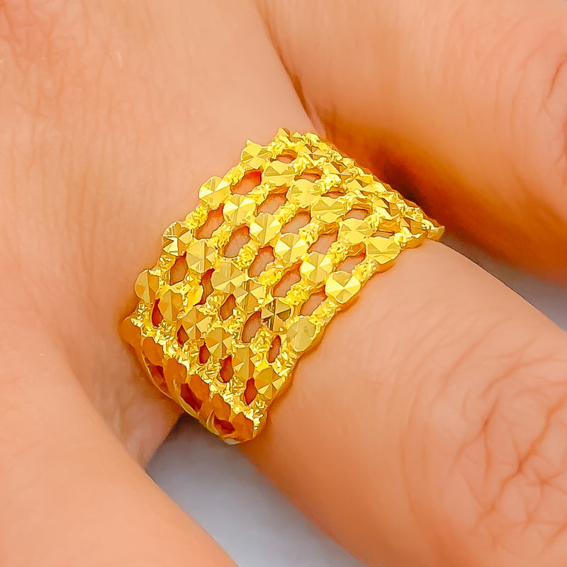 Mesmerizing Rich Attractive 22k Gold Ring