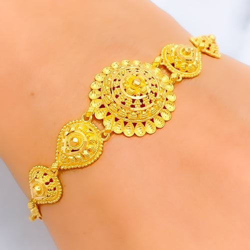 traditional-delightful-flower-22k-gold-bracelet-5