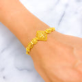 ornate-diamond-shaped-22k-gold-bracelet-9