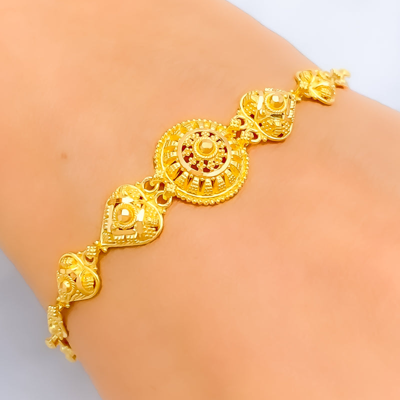 lovely-lightweight-floral-22k-gold-bracelet-10