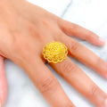 eloquent-mesmerizing-22k-gold-statement-ring