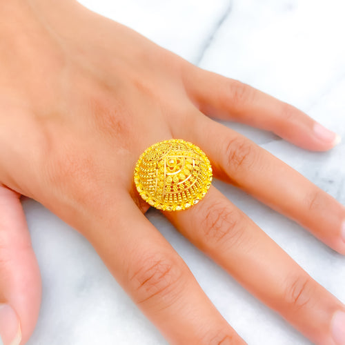 magnificent-classic-22k-gold-statement-ring
