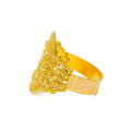 charming-refined-22k-gold-ring