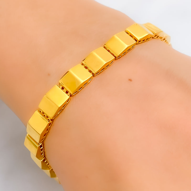 Reflective Triangular Dome 21k Gold Bracelet 
