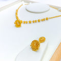 sophisticated-shimmering-22k-gold-necklace-set