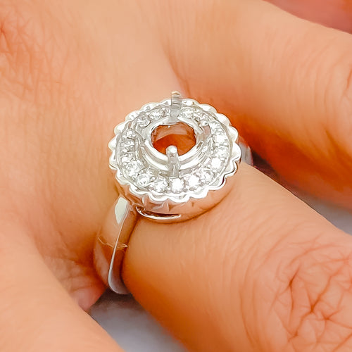 Glam Floral 18K Gold + Diamond Setting