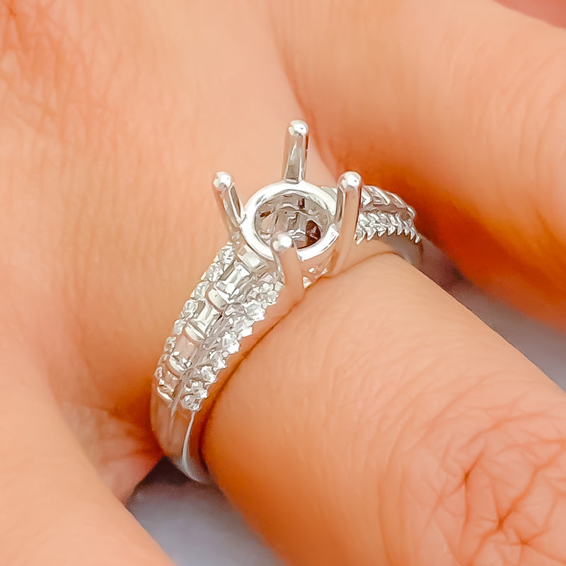 Captivating 18K Gold + Diamond Setting