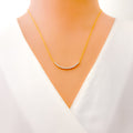 graceful-dressy-18k-gold-diamond-necklace