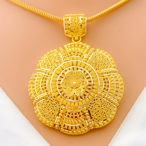 Extravagant Netted Dome Flower 22k Gold Pendant 