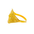 Glossy Chic 22k Gold Motif Ring 