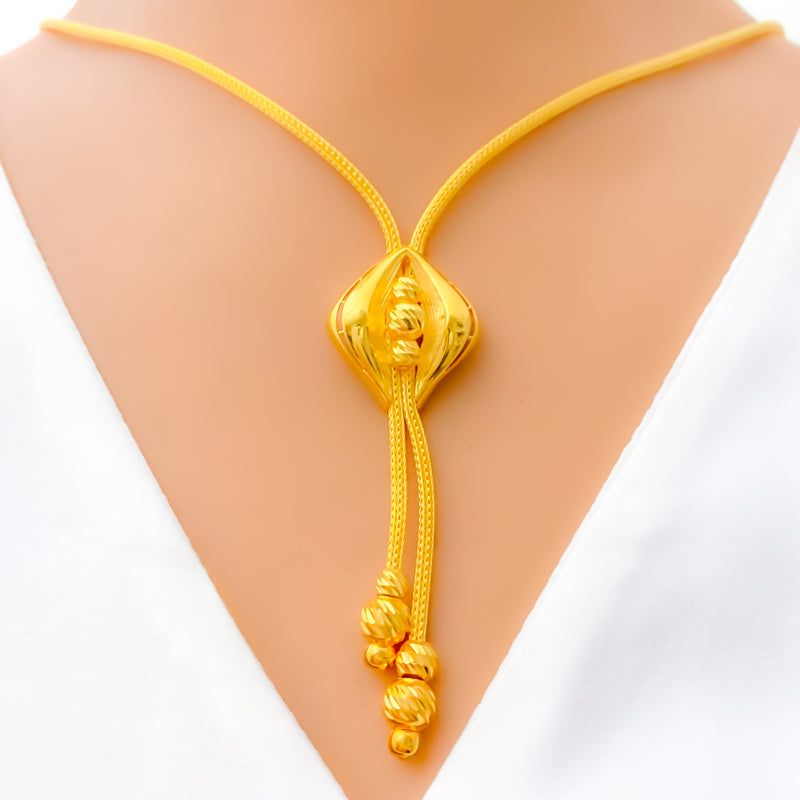 Decorative Beaded 21K Gold Leaf Necklace Set