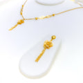 flowing-artistic-22k-gold-necklace-set