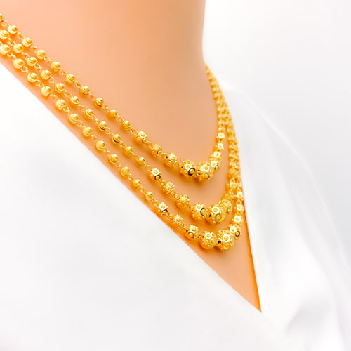 festive-fancy-dotted-22k-gold-lara-necklace-set