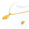 Vivid Lustrous 22K Gold Pendant Set