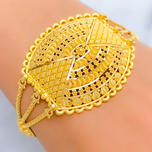 chic-charming-22k-gold-medium-statement-bracelet