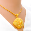 decadent-blooming-22k-gold-pendant-set
