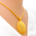 luxurious-oval-22k-gold-pendant-set