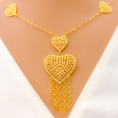Trendy Tasteful Mesh Heart 21k Necklace Set 