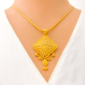 Golden Bespoke Kite Shaped 22k Gold Pendant Set