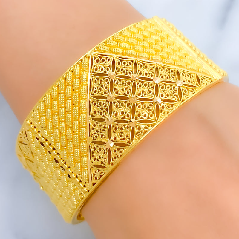 Impressive Netted Dressy 22k Gold Bangle 