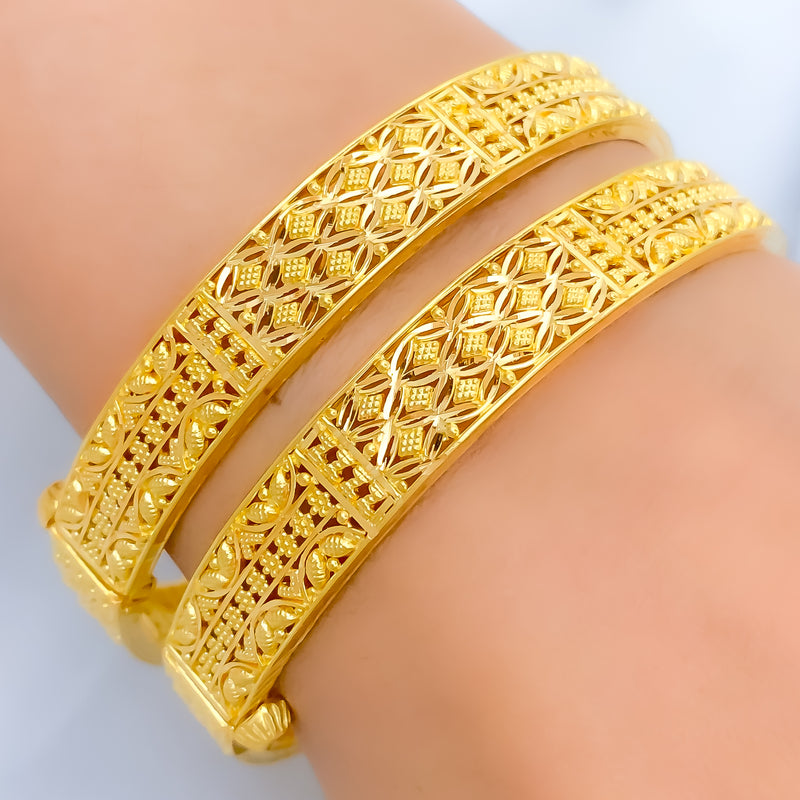 Radiant Reflective Floral Netted 22k Gold Bangles