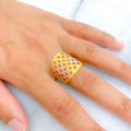 Elegant Netted 21K Gold Ring 