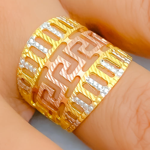 Fancy Bright 21K Gold Dapper Ring 