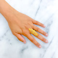 Charming Mesh 22k Gold Elongated Ring