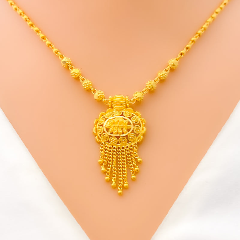 Trendy Floral 22k Gold Necklace Set